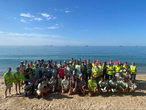 Jornada de voluntariado ambiental en los Morrots de la Savinosa...